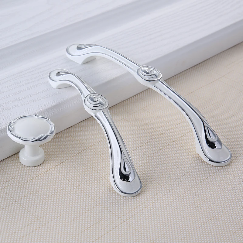 YM Kitchen Cabinet Storage Whi - Furniture Hardware Items avaliação e preço